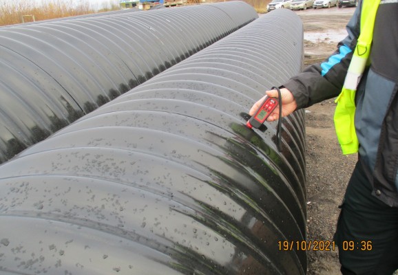 Входной контроль. Измерение толщины заводского  гидроизоляционного слоя СВМГТ.