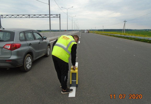Приемочный контроль горизонтальной дорожной разметки. Измерение коэффициентов световозвращения и светоотражения ретрорефлектометром LTL-XL